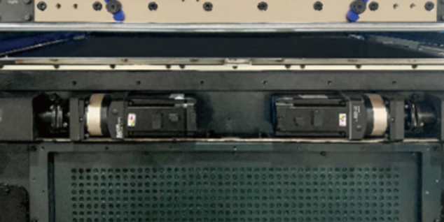 Máy cắt bế và dập nóng kép ba đơn vị BHT 3S1060TTRC (Máy ép nhũ) 4